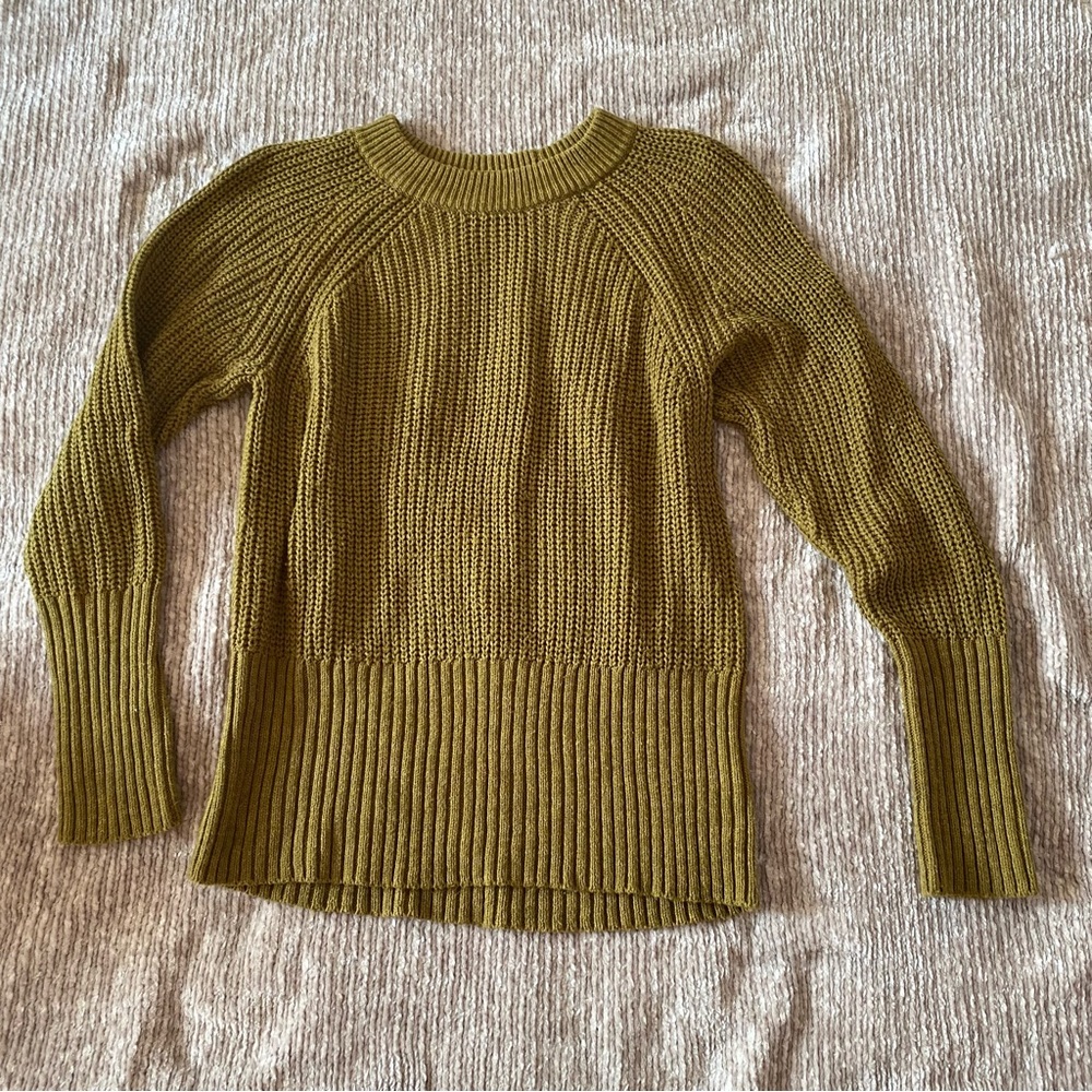 Universal Thread Moss Green Sweater, Size Small, Like New